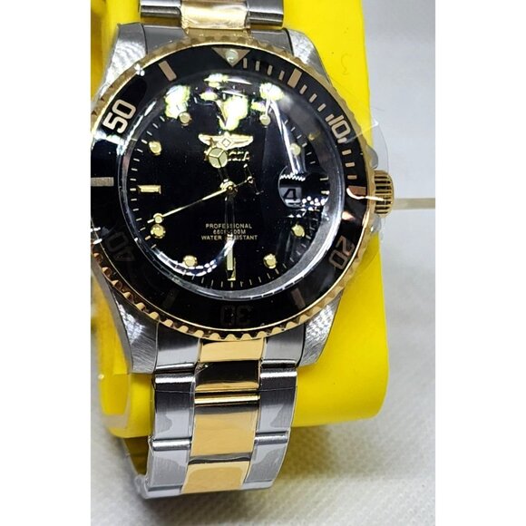 Invicta Pro Diver Men’s 40mm Stainless Steel Quartz Watch | Blue Dial, 200m - Picture 3 of 16